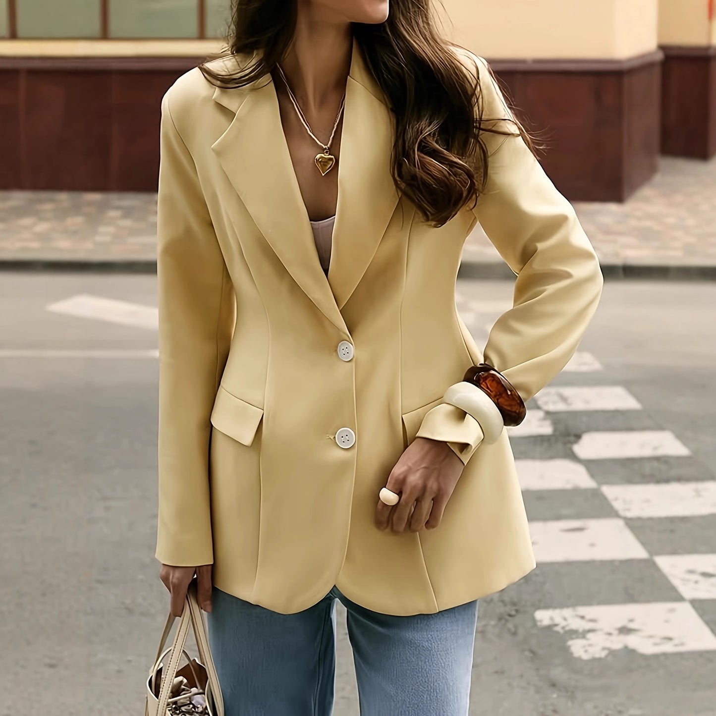 Blazer chic intemporel – Élégance moderne au quotidien