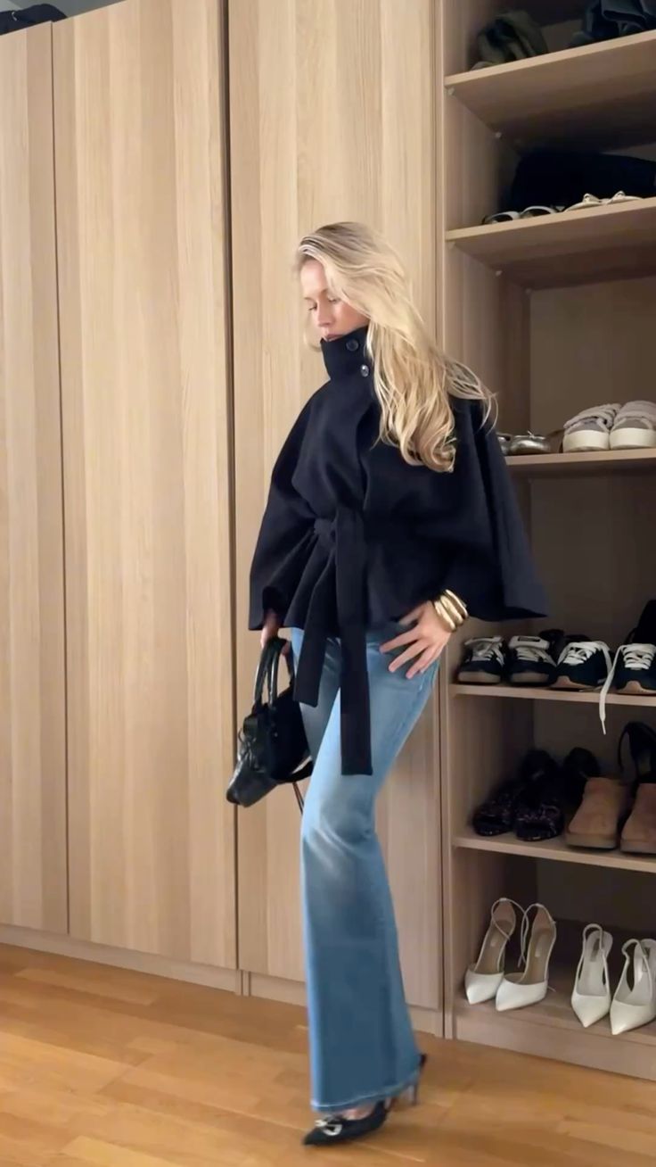 Manteau cape ceinturé